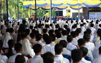 PKKMB FEB UNDIP 2025: Menyambut Mahasiswa Baru dengan Semangat Ekonomi Berkelanjutan